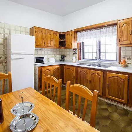 Semesterbostad Casa Pino *